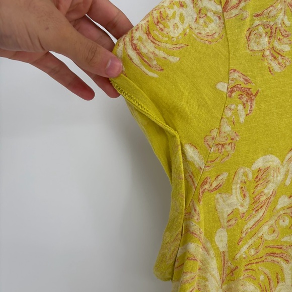 Anthropologie pilcro Yellow Floral springtime Short Sleeve Tee size large - Picture 4 of 15